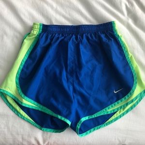 NIKE shorts!!